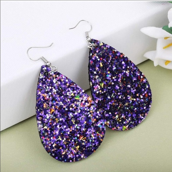 Jewelry - GLITTER TEARDROP EARRINGS